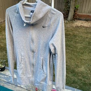 Nike women’s M grey zip up sweater